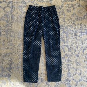 Abercrombie Elastic Waist Tapered Pant